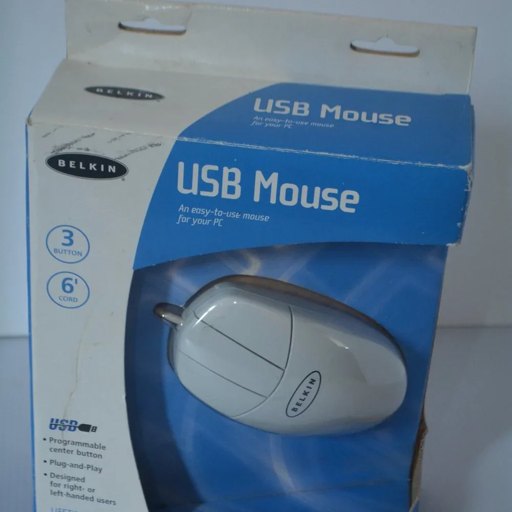 BELKIN Wired PC USB MOUSE 3 Button 6 Foot Cord Right or Left Handed Users NIB F8
